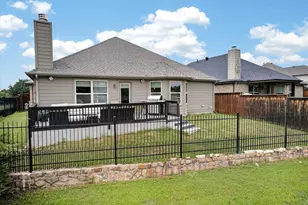 2129 Megan Creek Dr, Little Elm, TX 75068 - Photo 31
