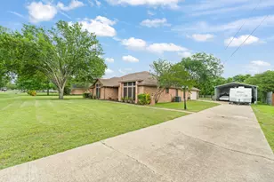 314 Clay Ln, Red Oak, TX 75154 - Photo 3