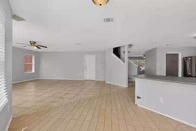 1001 Vicksburg Drive, Ennis, TX 75119 - Photo 9