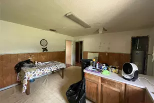 7008 Greenbriar Crescent St, Lake Worth, TX 76135 - Photo 25