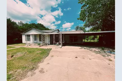 7008 Greenbriar Crescent Street, Lake Worth, TX 76135 - Photo 3