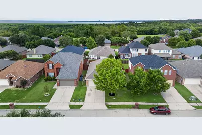 921 Bowie Drive, Lavon, TX 75166 - Photo 27