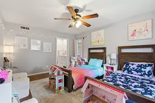 5852 Marina Dr, Garland, TX 75043 - Photo 17