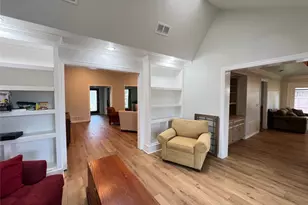 2217 Argyle Cir, Plano, TX 75023 - Photo 3