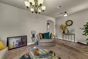 516 Ben St, Crowley, TX 76036 - Photo 5