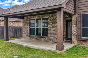 516 Ben St, Crowley, TX 76036 - Photo 39
