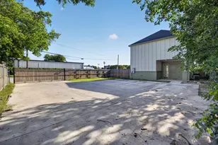 2945 Gordon Ave, Fort Worth, TX 76110 - Photo 35