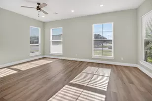 2945 Gordon Ave, Fort Worth, TX 76110 - Photo 7