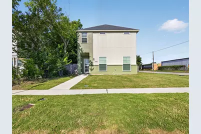 2945 Gordon Avenue, Fort Worth, TX 76110 - Photo 1
