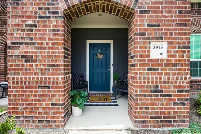 3915 Hometown Boulevard, Heartland, TX 75126 - Photo 3