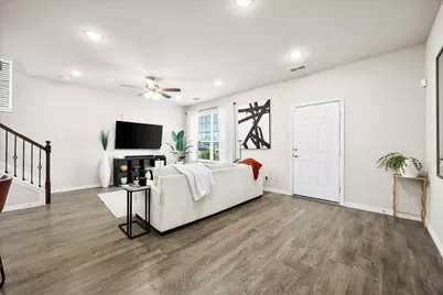 3915 Hometown Boulevard, Heartland, TX 75126 - Photo 5