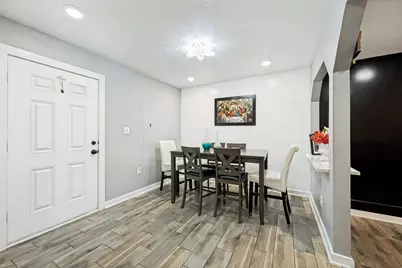 4332 Quails Lane, Fort Worth, TX 76119 - Photo 5