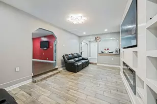 4332 Quails Ln, Fort Worth, TX 76119 - Photo 5