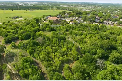 6150 Winonly Circle, Dallas, TX 75211 - Photo 15