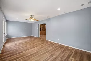 1602 Marie Terrace, Arlington, TX 76010 - Photo 17