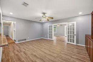 1602 Marie Terrace, Arlington, TX 76010 - Photo 13