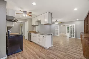 1602 Marie Terrace, Arlington, TX 76010 - Photo 11