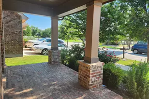209 Meadows Dr, Argyle, TX 76226 - Photo 3