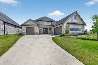 961 Bandon Dunes Drive, Fort Worth, TX 76028 - Photo 3