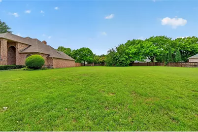 2628 Torrey Pines Drive, Fort Worth, TX 76109 - Photo 5