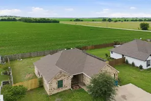 106 Joyce St, Whitney, TX 76692 - Photo 5