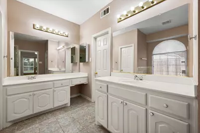 7700 Buccaneer Circle, Arlington, TX 76016 - Photo 25