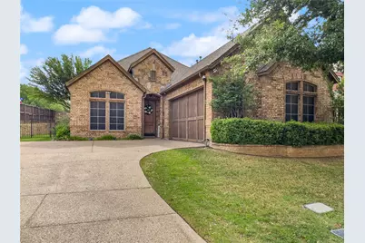 5801 Mira Lago Lane, Arlington, TX 76017 - Photo 1