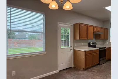 909 Carthage Way, Arlington, TX 76017 - Photo 7