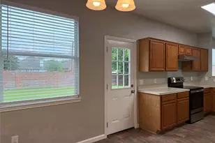 909 Carthage Way, Arlington, TX 76017 - Photo 7