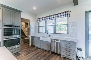 289 E Bell Rd, Waco, TX 76705 - Photo 9