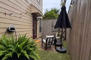 2403 Wild Cherry Way, Dallas, TX 75206 - Photo 15
