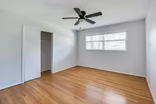 1919 Betsy Ln, Irving, TX 75061 - Photo 9