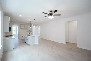 8744 Treeline Pkwy, Justin, TX 76247 - Photo 9