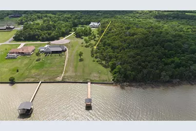 401 Meandering Way, Corsicana, TX 75109 - Photo 23