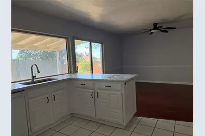 7002 Forestview Drive, Arlington, TX 76016 - Photo 7