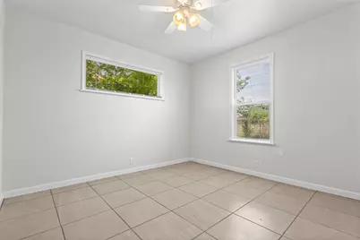 205 April Street, Bowie, TX 76230 - Photo 23