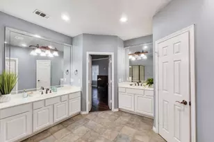 1004 Colonial Dr, Coppell, TX 75019 - Photo 7