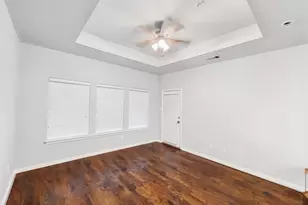 1004 Colonial Dr, Coppell, TX 75019 - Photo 11