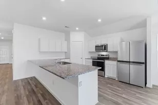 521 Jameson St, Springtown, TX 76082 - Photo 15