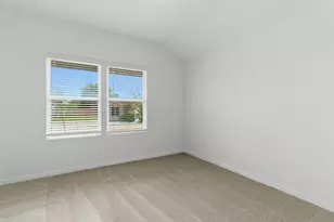 521 Jameson St, Springtown, TX 76082 - Photo 23