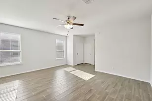 713 Presidio St, Aubrey, TX 76227 - Photo 7