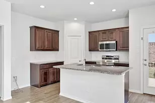 713 Presidio St, Aubrey, TX 76227 - Photo 13