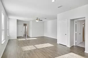 713 Presidio St, Aubrey, TX 76227 - Photo 19