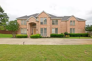 1119 Shallow Bend Dr, DeSoto, TX 75115 - Photo 1