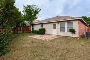 321 Silver Lake Trail, Fort Worth, TX 76140 - Photo 21