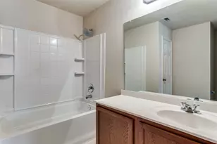 321 Silver Lake Trail, Fort Worth, TX 76140 - Photo 17