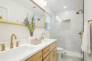 2105 Sagebrush Trail, Grapevine, TX 76051 - Photo 17