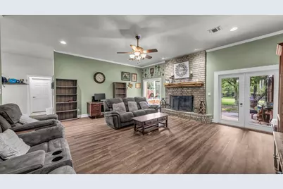 115 Deerfield Road, Paradise, TX 76073 - Photo 7