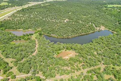 8955 Wolf Hollow, Millsap, TX 76066 - Photo 11