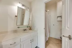 1418 Yakimo Dr, Dallas, TX 75208 - Photo 17